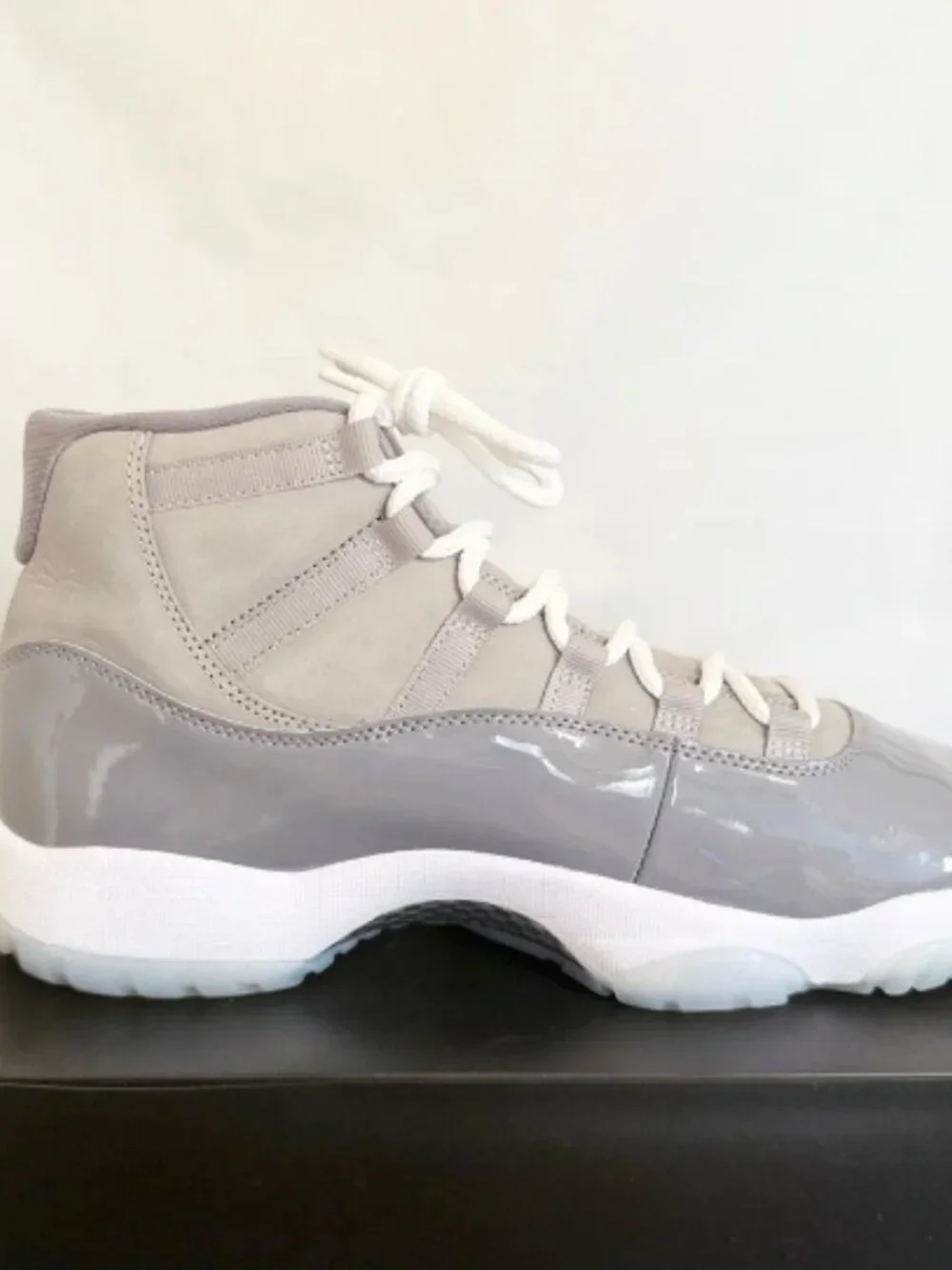 Jordan 11 Retro Cool Grey